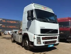 Тягач Седельный тягач Volvo FH 2004 года б/у